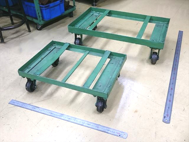 スチール製の運搬用台車　製作画像