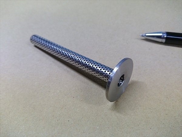 パンチングストレーナー　直径φ10mm