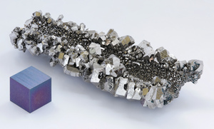 Niobium_crystals_and_1cm3_cube.jpg